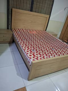 Complete Bed set