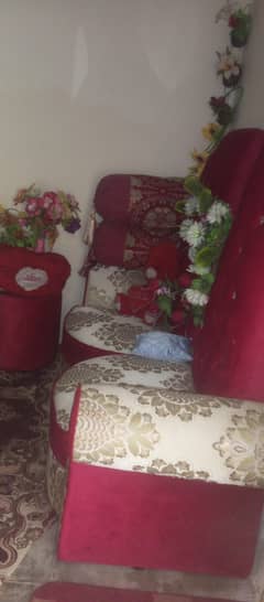 Dewan chair sofa