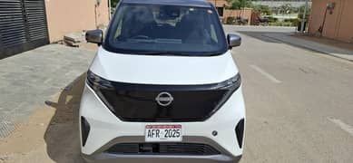 Nissan Sukura 2022 Pearl white