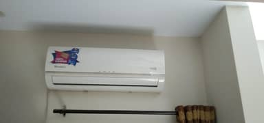 Dawlance 1 Ton Split a. c