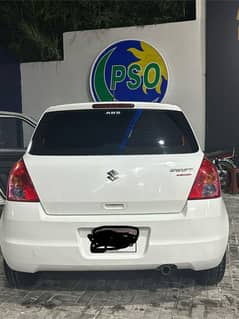 Suzuki swift dlx 1.3 automatic