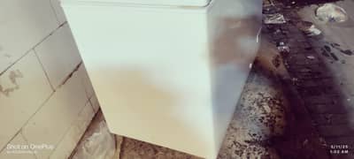 downlace  refrigerator