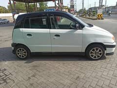 santro automatic wth sunroof 2005
