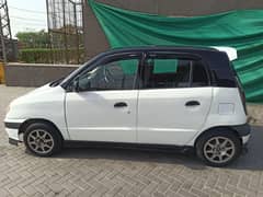 santro automatic wth sunroof 2005