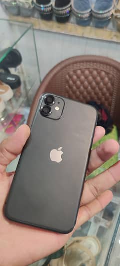 iPhone 11 – Excellent Condition | 64GB | Battery Health 84%