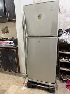 Dawlance refrigerator medium