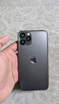 iphone 11pro max PTA APPROVED