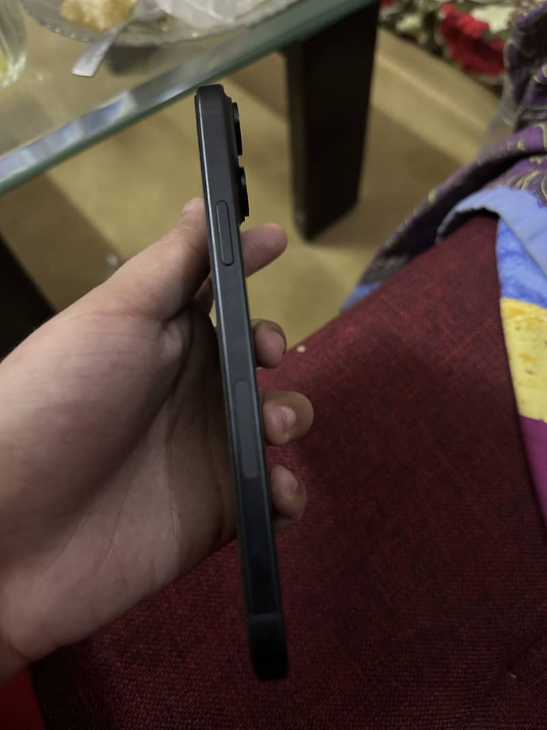 Iphone 15 plus 70 cycle count 1