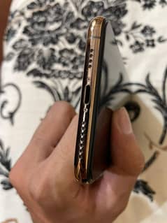 iphone Xs max open box all acsris 03491754085