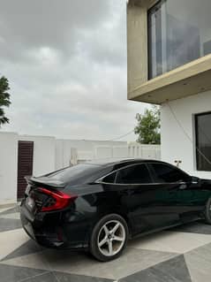 Civic 2017. UG package