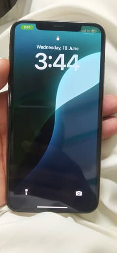 iPhone xsmax 64gb pta approved dual sim e sim