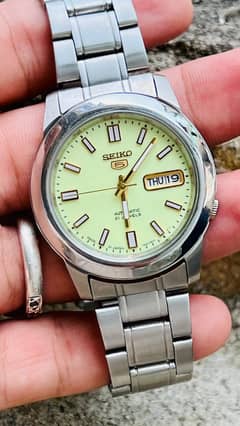  Seiko 5 Automatic – Rare Light Green Dial