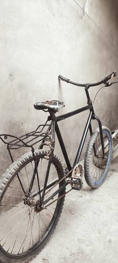 Used Sports Cycle