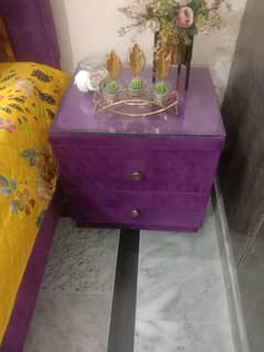 bed & dressing &side table