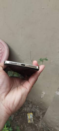 vivo y200 8/256 silver 10/10