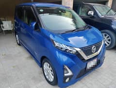 NISSAN