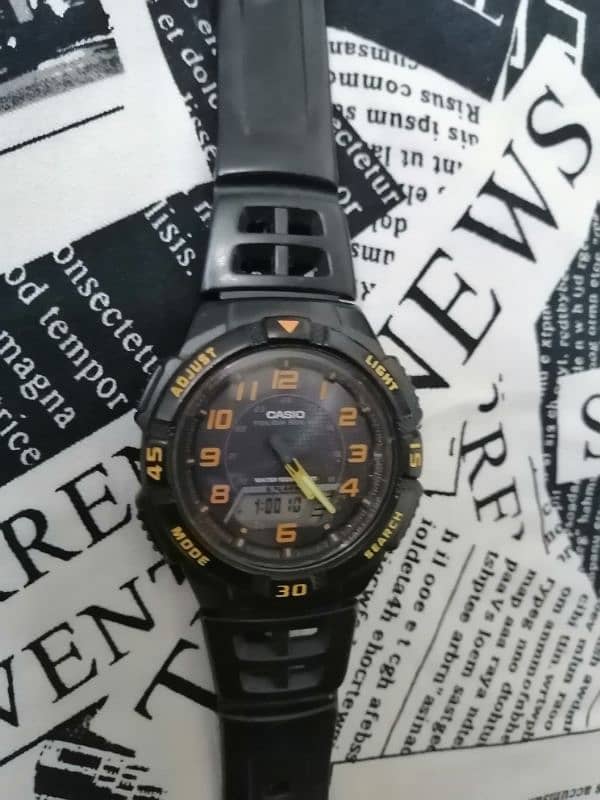 Casio AQ800w Tough Solar 4
