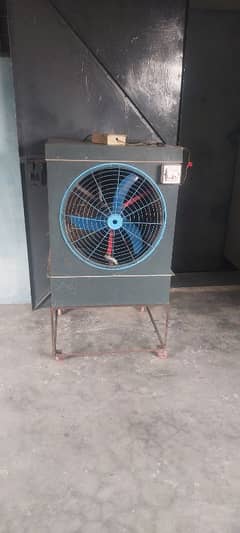Lahori cooler with stand