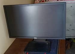 Dell Desktop computer _ Like new condition complete set
