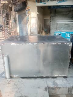 new condition steel conter sale hai