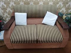5 Seater Sofa Set just like brand new.