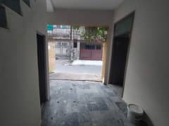 Beautifull 5 Marla 1.5 Story House For Sale Johar town