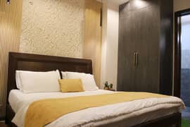 1 BED LUXURY FURNISHED FLAT FOR RANT IN GULBERG GREEN