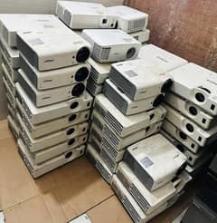 Used branded High-quality projectors - at the best price!