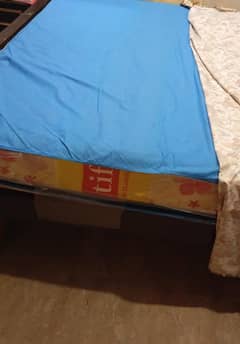 mattres bikul used ni howa  8inch thickness  72+70