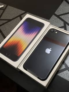 Iphone se 3rd gen 2022 just 18days used