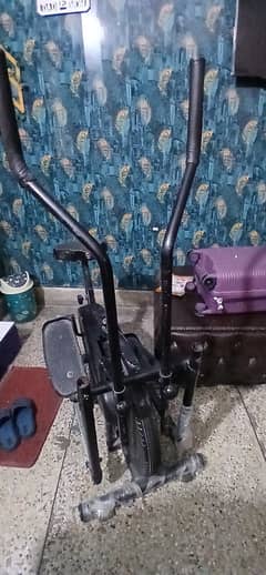 Exercise cycle machine