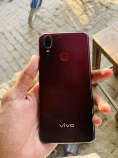 Vivo Y11 3/32 With box touch change ki wjah sy dot aye han