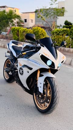 Yamaha YZF-R1 Model 2012 | Import in 2015 | Total Geniune