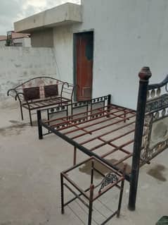 iron bed set and divider . . korangi 4