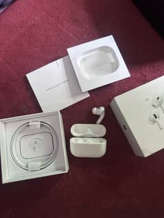 Apple Airpods 2 2nd Gen Only right airpod