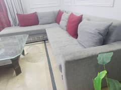 9 seater L shaped in good condition