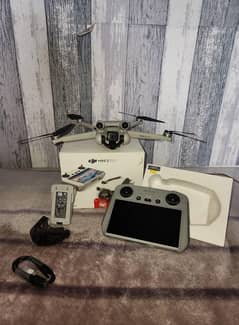 DJI Mini 3 Pro drone combo packing