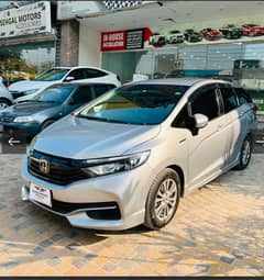 Honda shuttle 1.5 hybrid automatic