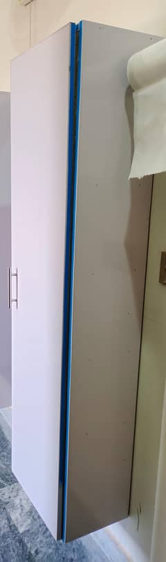 Wall mounted makeup wardrobe