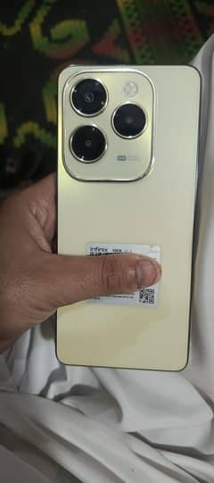Infinix Hot 40 8+8gb ram 256gb rom