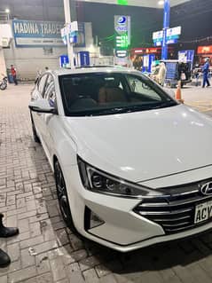 Hyundai Elantra 2021
