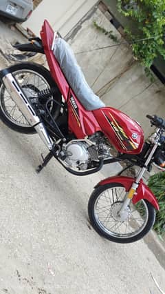 Yamaha YB125Z