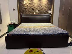 Bed+dressing+side tables for sale