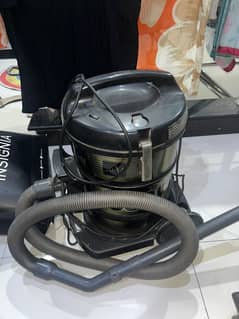 VACCUM MACHINE