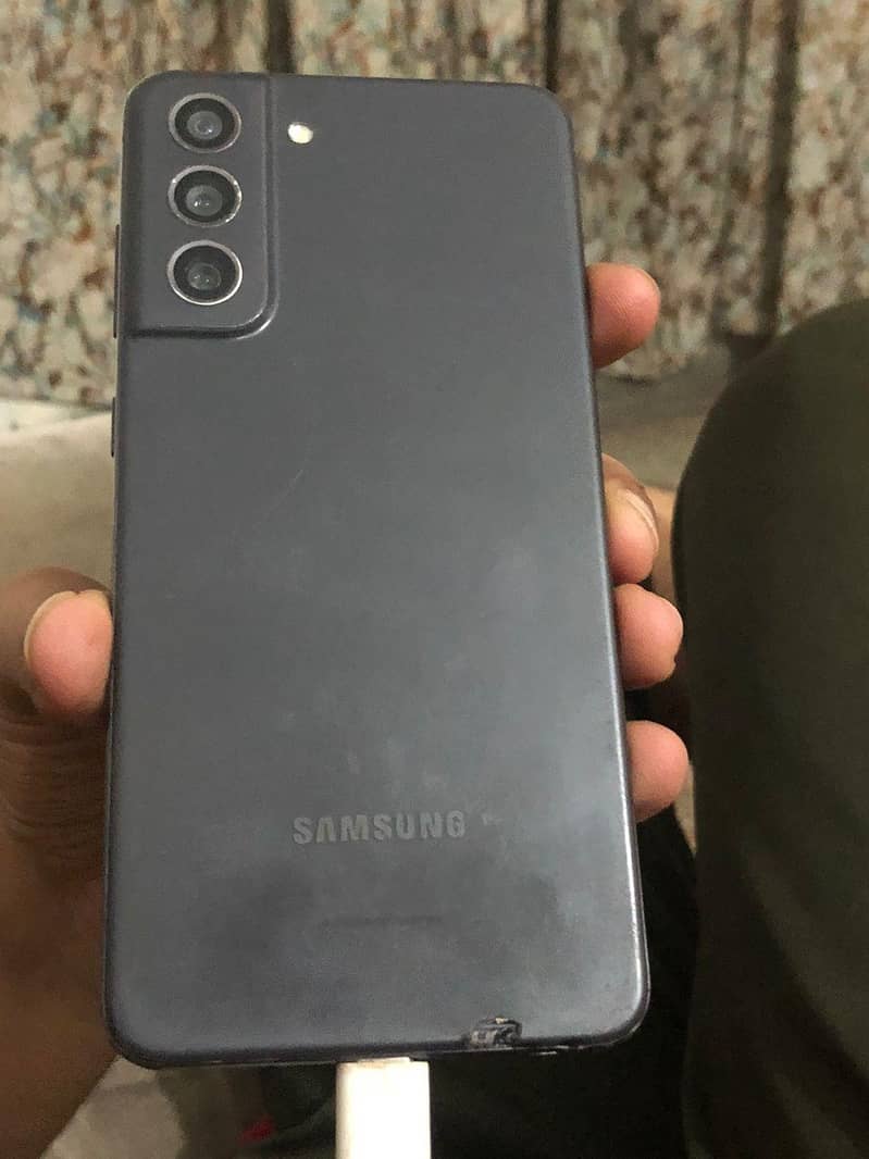 samsung s21 fe 5 g non pta 6/128 4