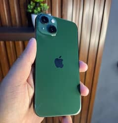 Iphone 13 green pta 10/10 100% health with box