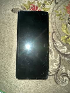 S 10 plus