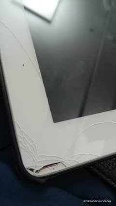 ipad mini 2 32GB ONLY 10000 RS