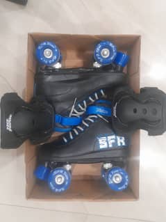 SFR ROLLER SKATES WITH FREE KNEE PADS!!