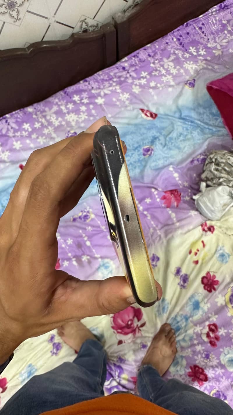 ONE PLUS 11 5G  10/10 ALL OK SET SCRATCHLESS 6